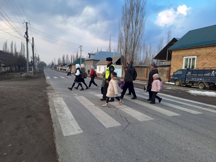 БАЛА ӨМҮРҮ- БААРЫНАН  КЫМБАТ