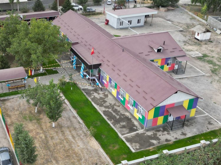 Жалал-Абад шаарында 100 орундуу балдар бакчасы пайдаланууга берилди