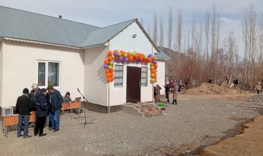 Чаткалда элдин салымы менен ден-соолугунан майыптыгы бар жаранга турак жай салынды