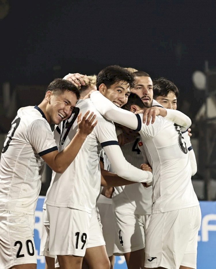 Кыргызстандын футболчулары Бахрейндин командасын жеңди (сүрөт баян)