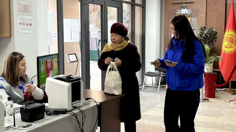 ШАЙЛОО 2025: Жалал-Абад облусунда  добуш берүү кызуу жүрүп жатат