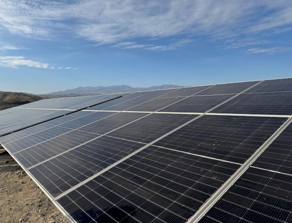 Таш-Көмүрдө кубатуулугу 30 мегаВаттык күн электр станциясы  курулууда (сүрөт баян)