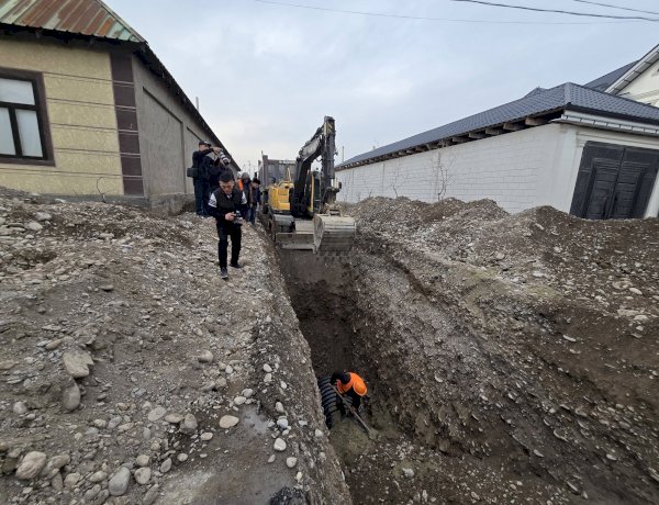 Манаста 10 чакырымга жакын саркынды суу куурлары алмашылат