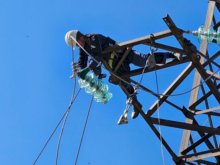 Жалал-Абад облусунда 726 чакырым 35–500 кВ аба чубалгысы оңдоп-түзөөдөн өткөрүлөт