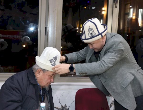 Ала Букада аталар күнү белгиленди