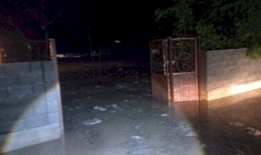 Жалал-Абаддагы селдин кесепеттери: Үйлөрдү суу каптап, унаа жол жабылды