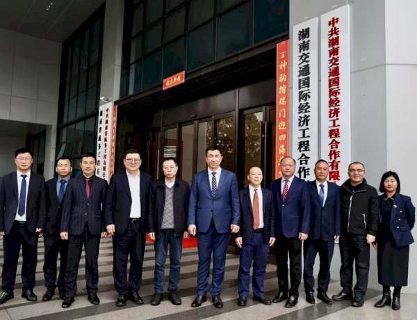 Манас шаары эл аралык кызматташтыкты кеңейтүүдө