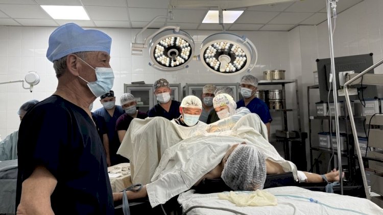 Манас шаарында 7 адамга денени кеспей операция жасалды: Алардын улуусу 91 жашта