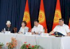 Ыйгарым укуктуу өкүл Акман айыл аймагынын тургундары менен жолугушту