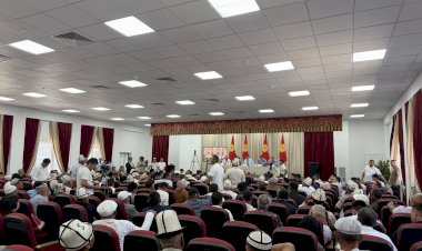Облус башчысы Тилек Текебаев Барпы айыл аймагынын тургундары менен жолугушту