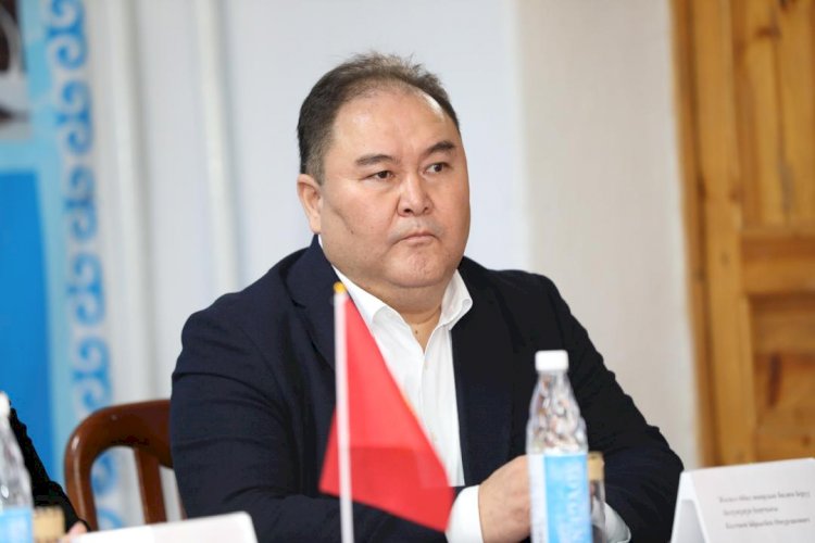 Ырысбек Калчаев Сузак райондук билим берүү бөлүмүнүн башчысы кызматына дайындалды